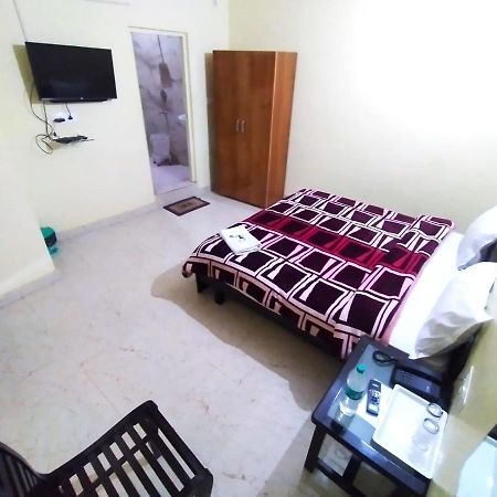 Hotel Govind Palace Rishīkesh Екстериор снимка